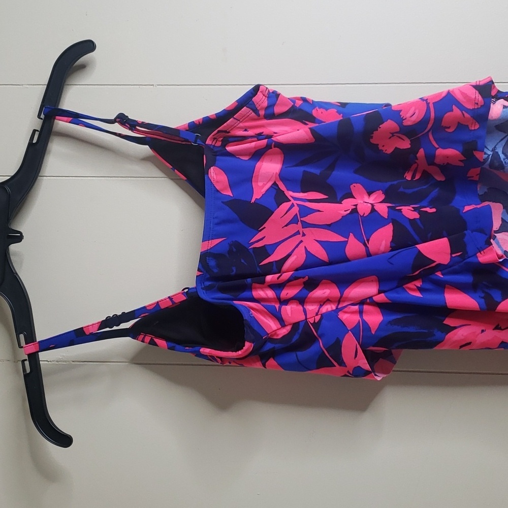 Women's UPF 50 Tiered Tankini Top Aqua Green Small - Picture 6 of 7